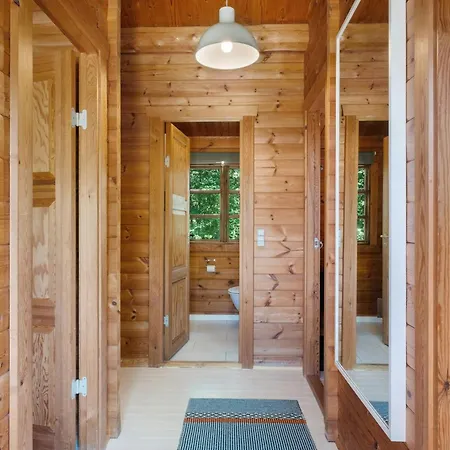 Charming Log By A Beautiful Novling