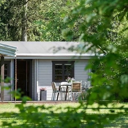 Charming Log By A Beautiful Дом отдыха *