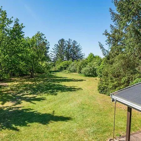 Charming Log By A Beautiful Дом отдыха Novling