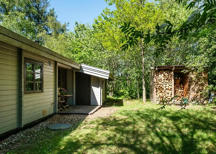 Hébergement de vacances Charming Log By A Beautiful *